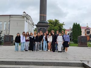 Путешествие в историю: Елец встретил школьников из Белгородской области!